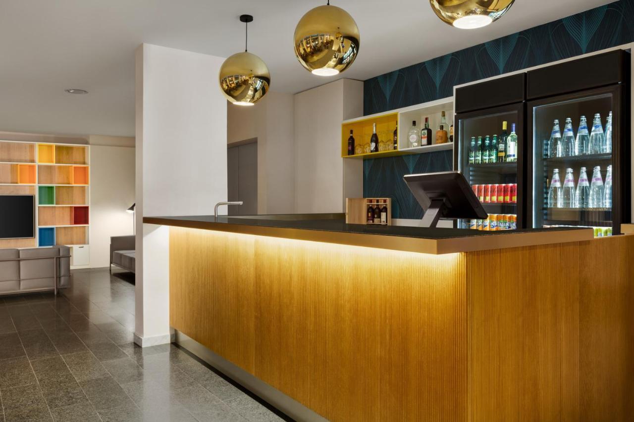 Wyndham Garden Firenze Bagian luar foto