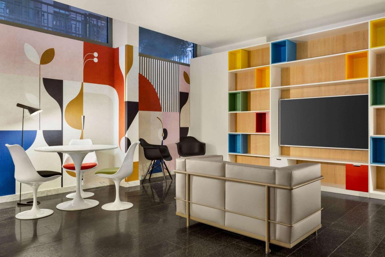 Wyndham Garden Firenze Bagian luar foto